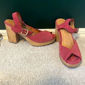 SEZANE - Pink Suede heels